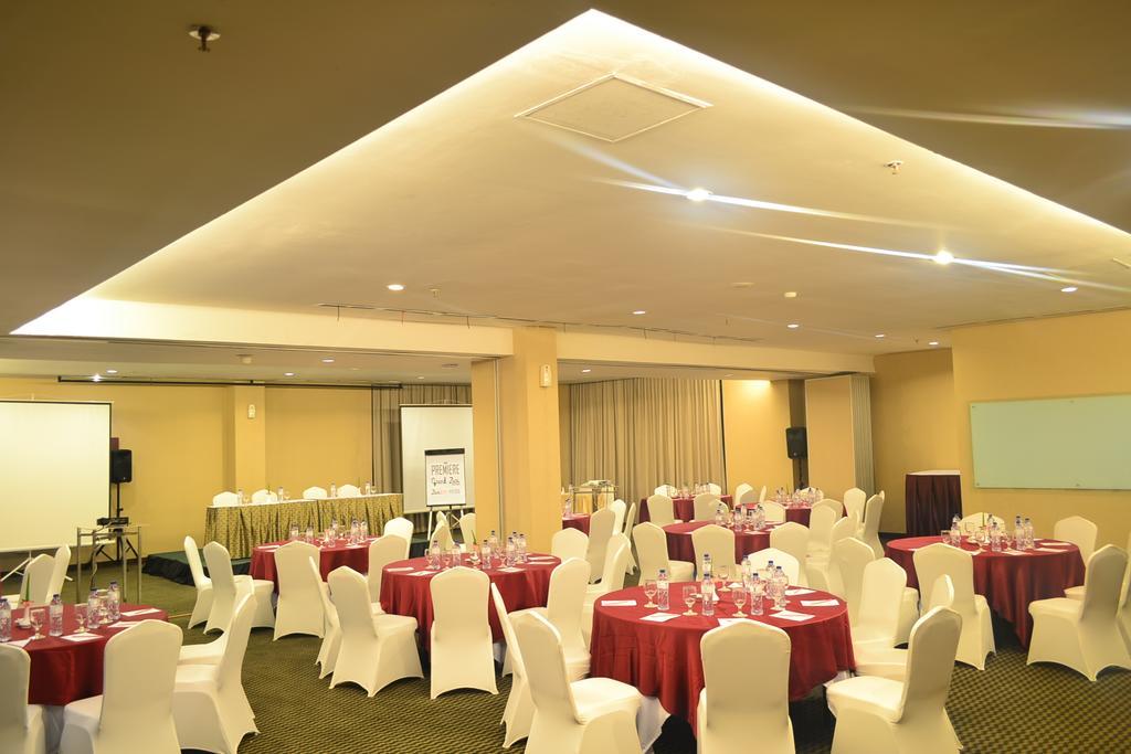 Hotel Grand Zuri Jababeka Cikarang