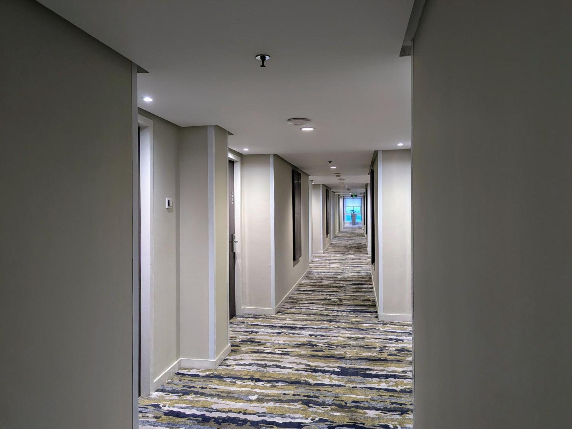 Grand Zuri Jababeka Hotel 4*