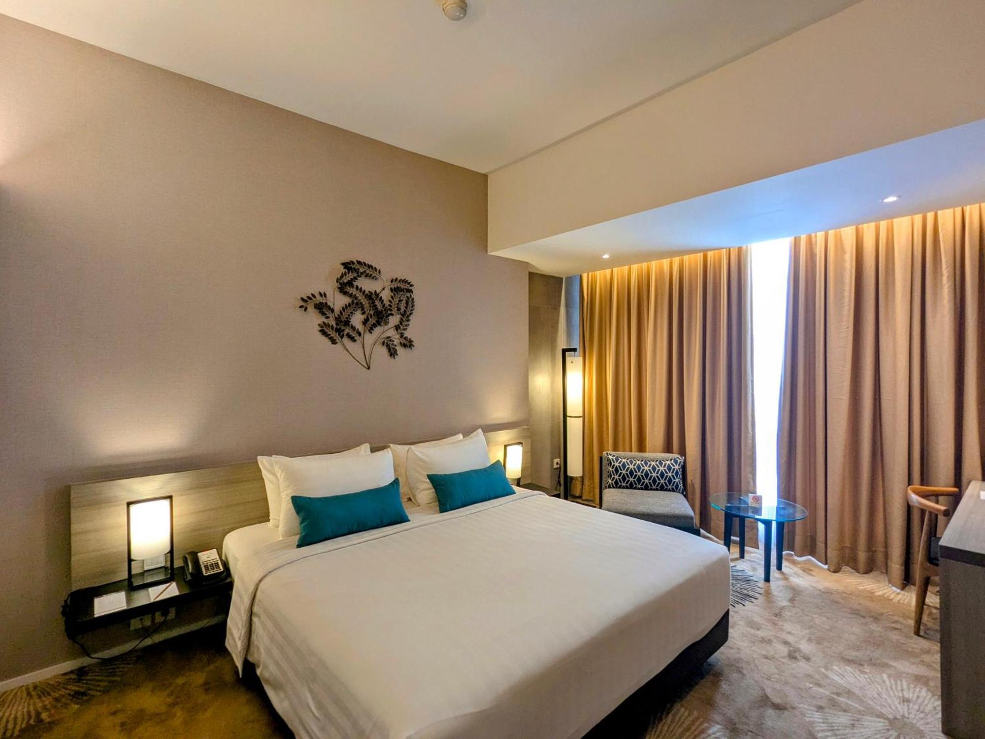 Hotel Grand Zuri Jababeka